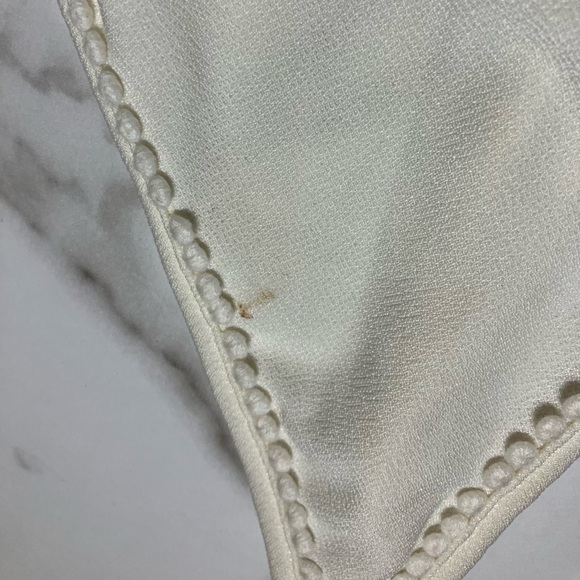 White sleeveless bodysuit - Picture 8 of 8